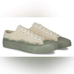 NWOT Royal Lo Spray Foxing Sneaker